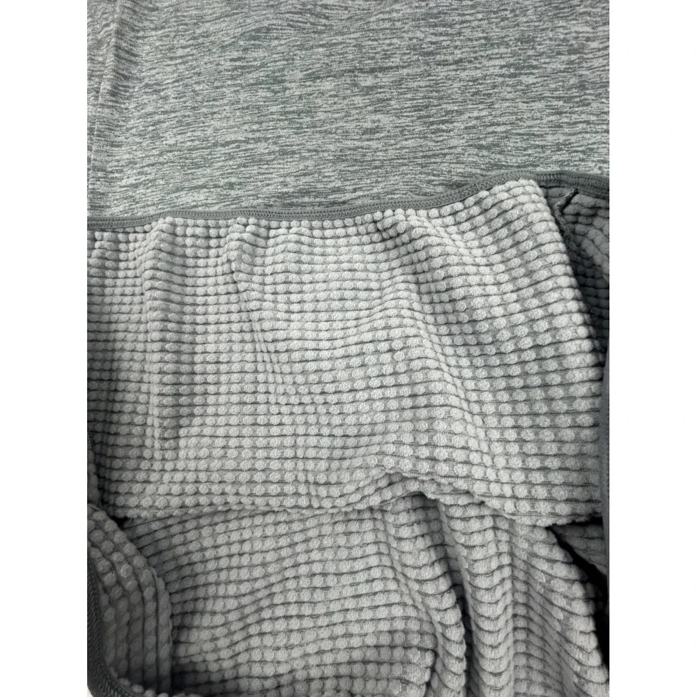 NEW Nike Thermal‎ Long Sleeve Dri Fit Crewneck Running Shirt Grey Womens XL